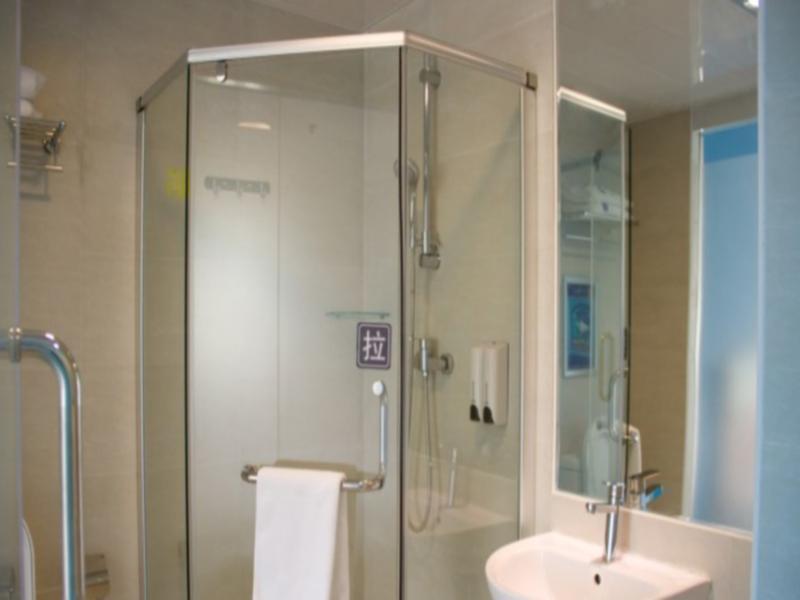 7 Days Inn Guangzhou Jiangtai Rd Metro Quảng Châu Ngoại thất bức ảnh