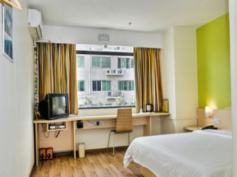 7 Days Inn Guangzhou Jiangtai Rd Metro Quảng Châu Ngoại thất bức ảnh